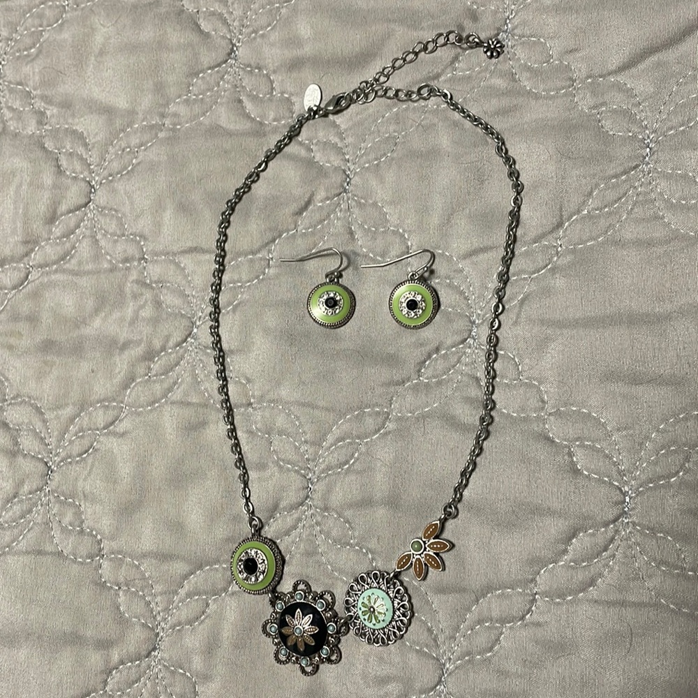 Lia Sophia Necklace Earring set